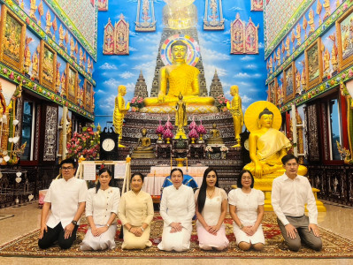 เข้าร่วมพิธีเจริญพระพุทธมนต์ ทำบุญตักบาตรข้าวสารอาหารแห้ง ... พารามิเตอร์รูปภาพ 1