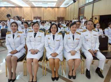 เข้าร่วมงานพิธีวันพระบาทสมเด็จพระพุทธยอดฟ้าจุฬาโลกมหาราชและวันที่ระลึกมหาจักรีบรมราชวงศ์ ... พารามิเตอร์รูปภาพ 4