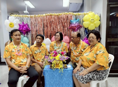 ร่วมกิจกรรมสรงน้ำพระและรดน้ำขอพรจากผู้ใหญ่ ... พารามิเตอร์รูปภาพ 1