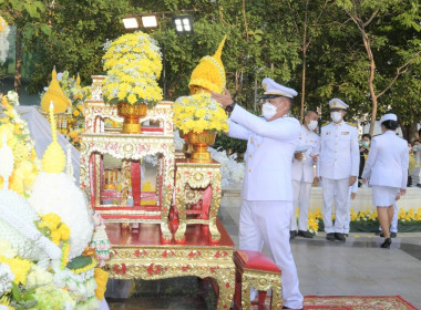 พิธีวางพานพุ่มดอกไม้ถวายราชสัการะ ... พารามิเตอร์รูปภาพ 5