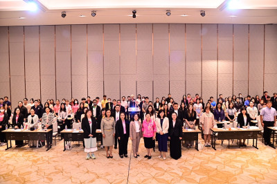 เข้าร่วมโครงการขับเคลื่อนการดำเนินงานศูนย์ส่งเสริมความเสมอภาคระหว่างเพศ (Gender Equality Center) ประจำปีงบประมาณ พ.ศ.2568 ... พารามิเตอร์รูปภาพ 1