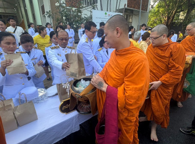 เข้าร่วมกิจกรรมน้อมรำลึกเนื่องในวันนวมินทรมหาราช 13 ตุลาคม ... พารามิเตอร์รูปภาพ 3