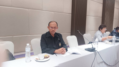 เข้าร่วมประชุมคณะกรรมการดำเนินการ ... พารามิเตอร์รูปภาพ 1
