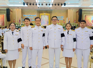 เข้าร่วมพิธีวางพานพุ่มถวายราชสักการะ ... พารามิเตอร์รูปภาพ 2