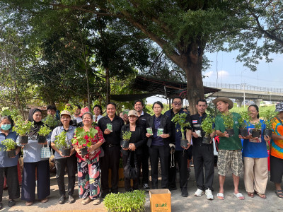 ลงพื้นที่เพื่อขับเคลื่อนโครงการพัฒนาความมั่นคงด้านเกษตรและอาหารภายใต้โมเดล “Nonthaburi Village to Village” ... พารามิเตอร์รูปภาพ 1