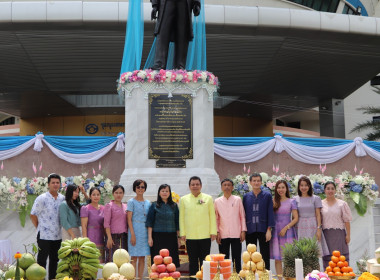 เข้าร่วมพิธีเปิดพระอนุสาวรีย์พระราชวรวงศ์เธอ ... พารามิเตอร์รูปภาพ 9