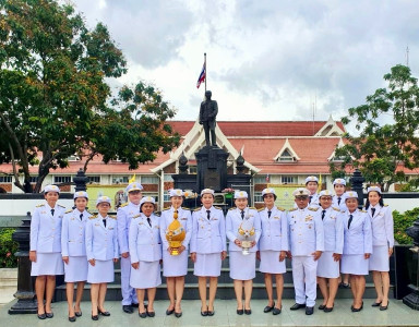 เข้าร่วมพิธี ถวายเครื่องราชสักการะ ... พารามิเตอร์รูปภาพ 1